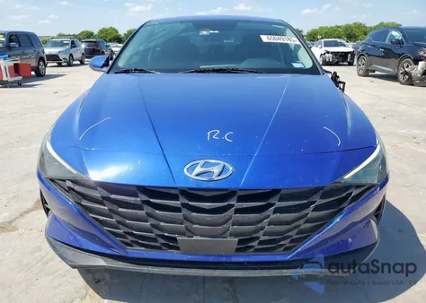 2021 Hyundai Elantra Sel z USA, uszkodzony, nr VIN 5NPLS4AG6MH010003